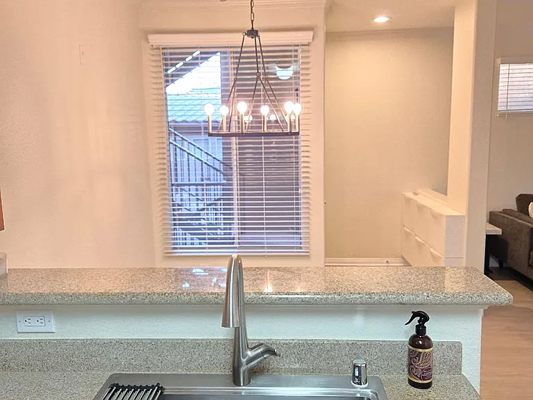 4400 S Jones Blvd #2103 — Photo 12