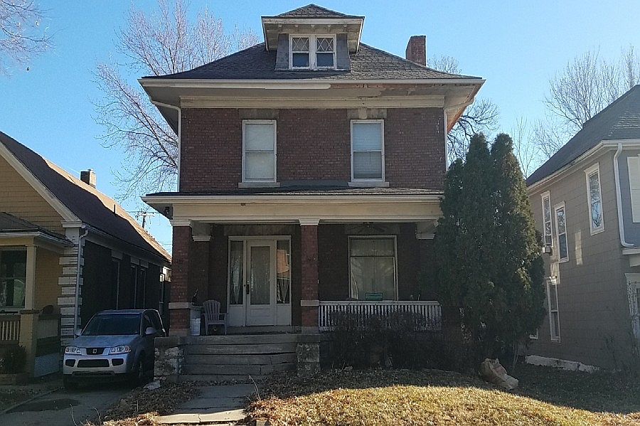 1st image of 4025 McGee St