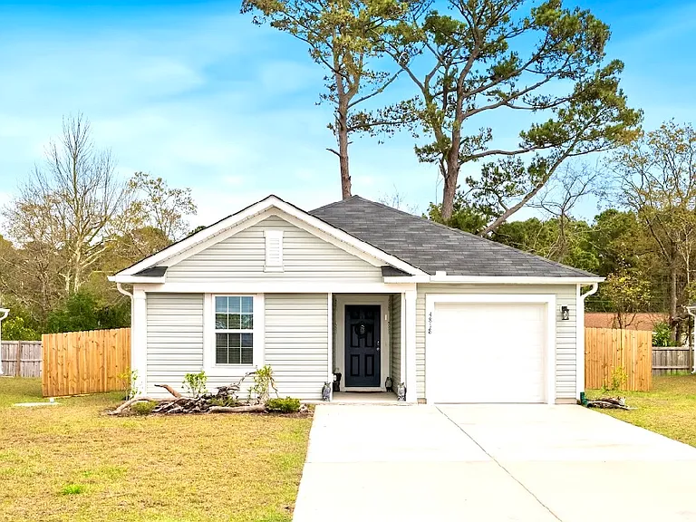 4818 Abbington Oaks Way SE — Photo 1