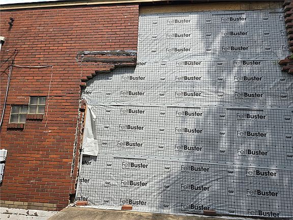 3rd image of 231 Rodi Rd