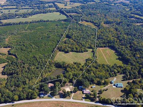 2nd image of 2233 Rodman Rd
