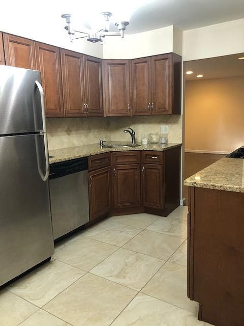 2nd image of 16205 96th St Floor 1