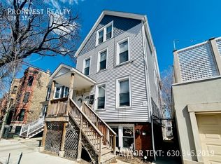 3111 N Clifton Ave APT 1, Chicago, IL 60657