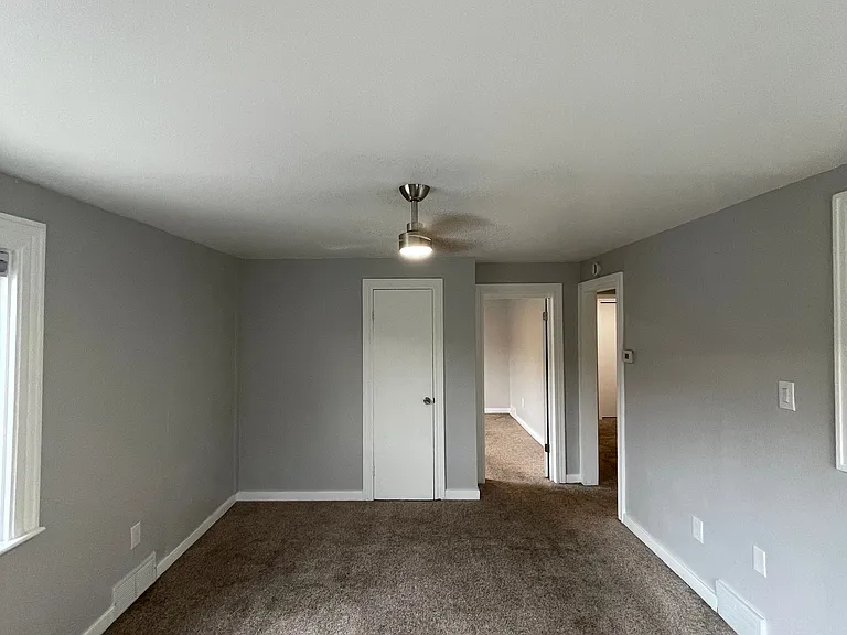 2404 S 18th St #2 — Photo 11