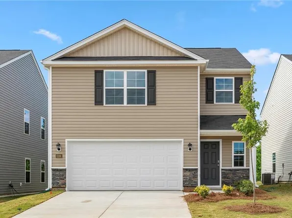 6687 Capstone Ct, Rural Hall, NC 27045