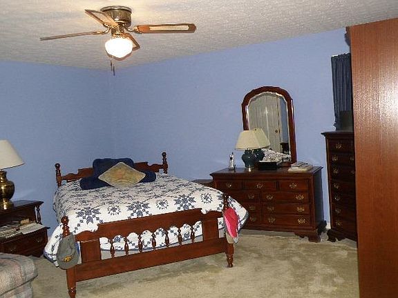 4th image of 125 Beechwood Ave