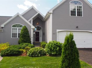 542 Mohave Cir, Shelton, CT 06484