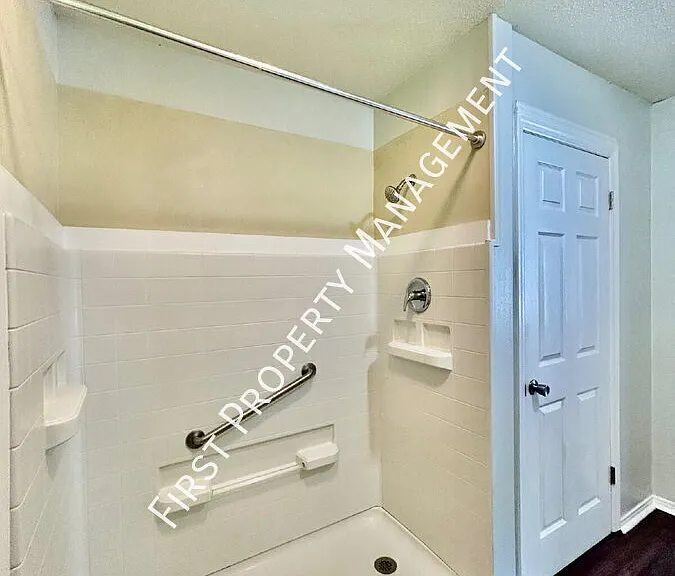 5102 Eldridge Rd #B — Photo 10