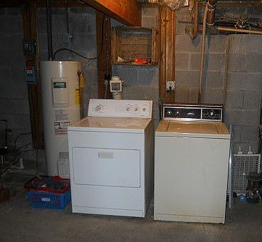 2nd image of 2031 S Hill Rd