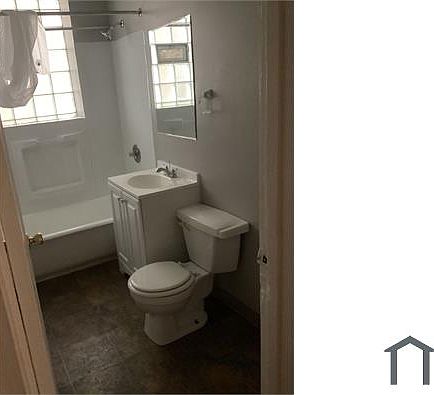 1st image of 6710 S Claremont Ave APT 114