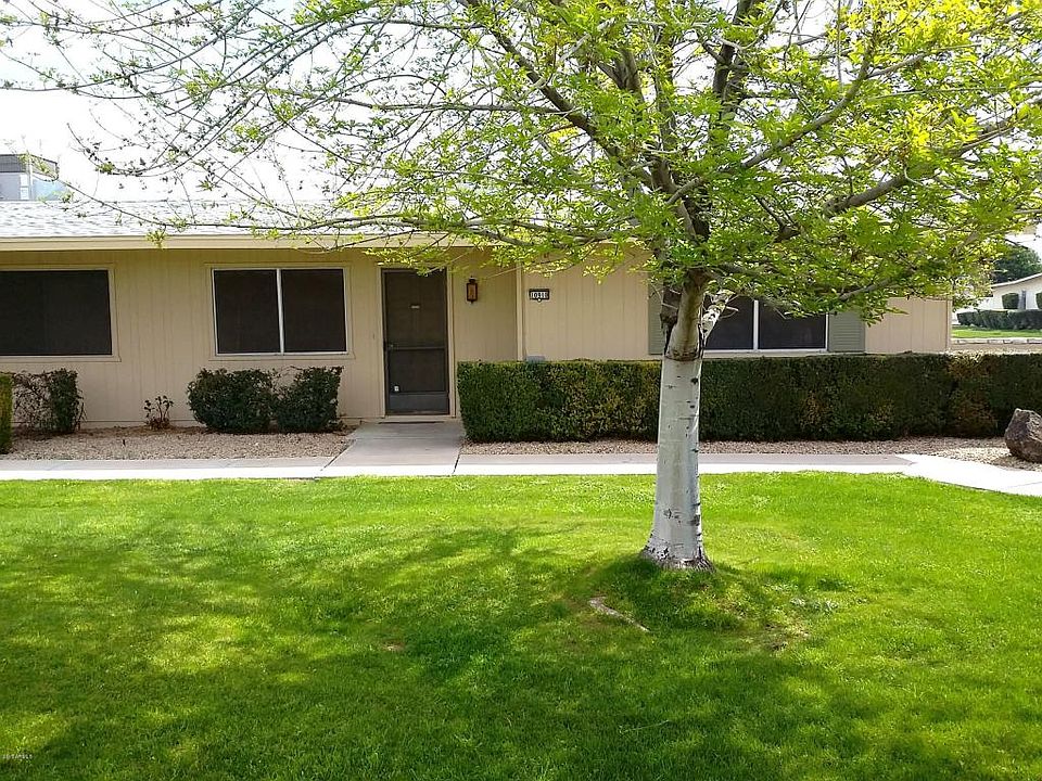 1st image of 10910 W Santa Fe Dr
