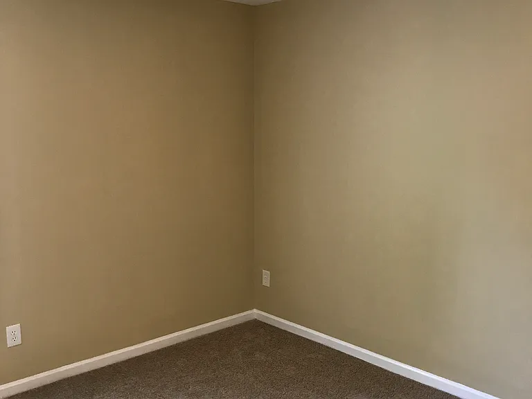 2847 Filbert St — Photo 25