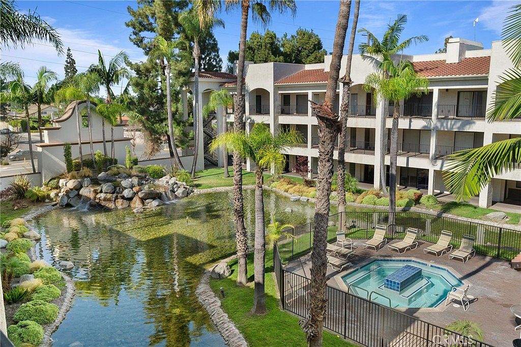 11600 Warner Ave APT 634, Fountain Valley, CA 92708 MLS OC23146203