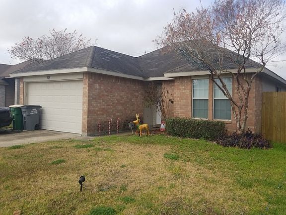 2nd image of 205 Clydesdale Ln