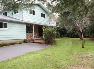 32855 Cedar Valley Rd, Gold Beach, OR 97444
