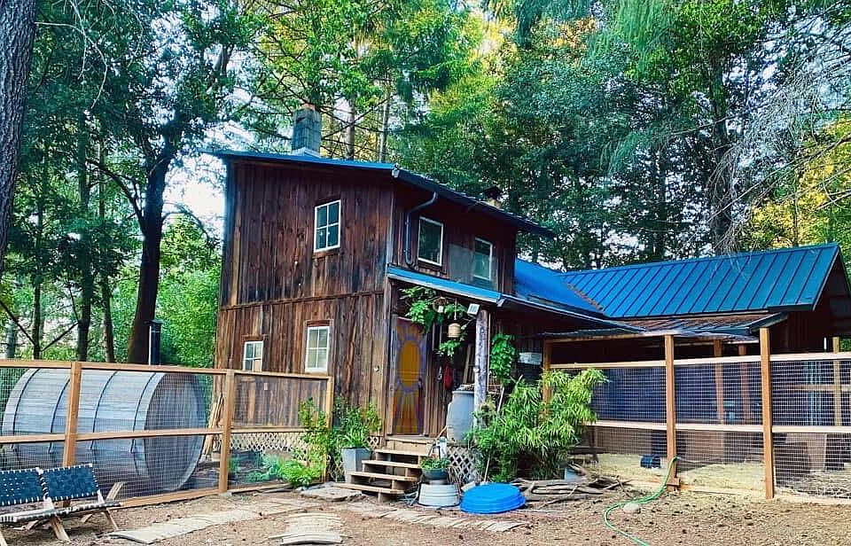 1st image of 1259 Waldo Rd