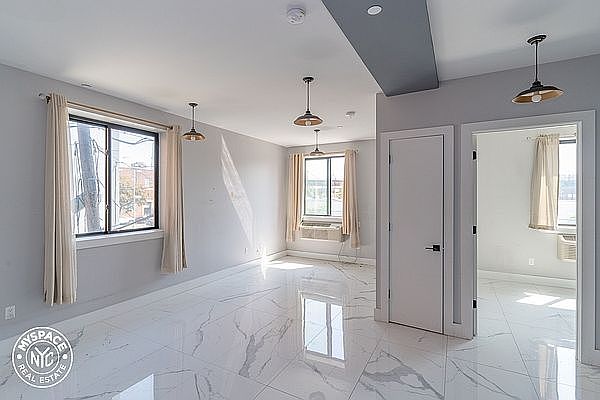 1st image of 14 Havens Pl #6E