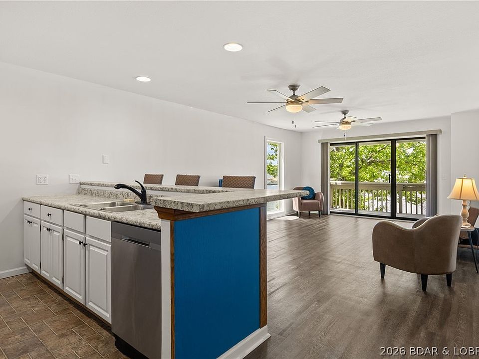 1st image of 6570 Pelican Dr Unit 307