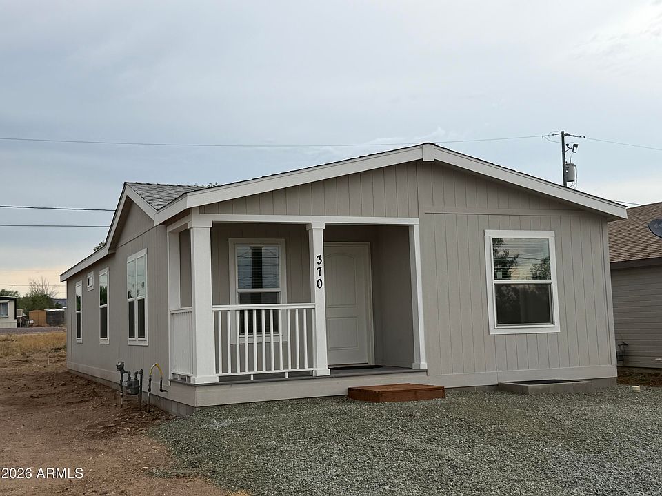 1st image of 370 W VENICE Way