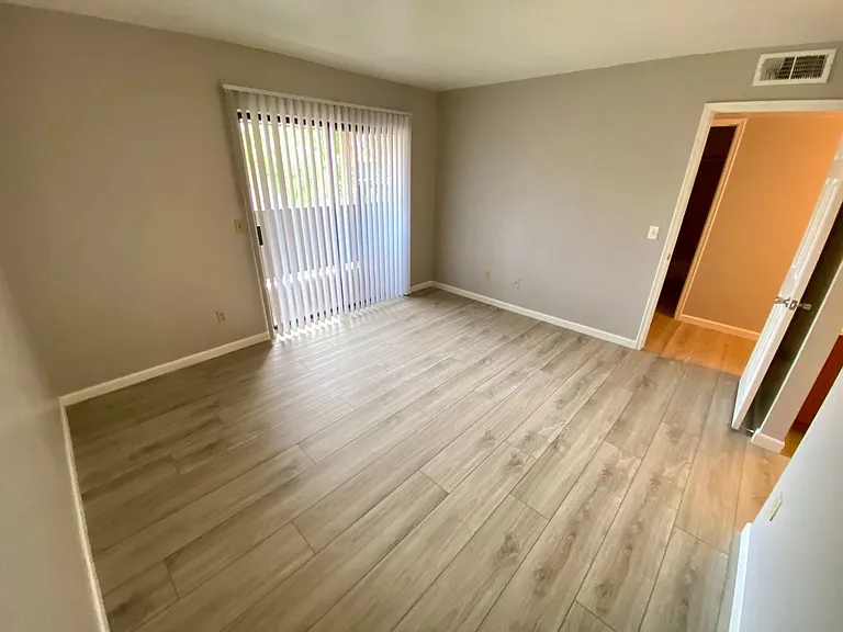 1402 E Guadalupe Rd #225 — Photo 19