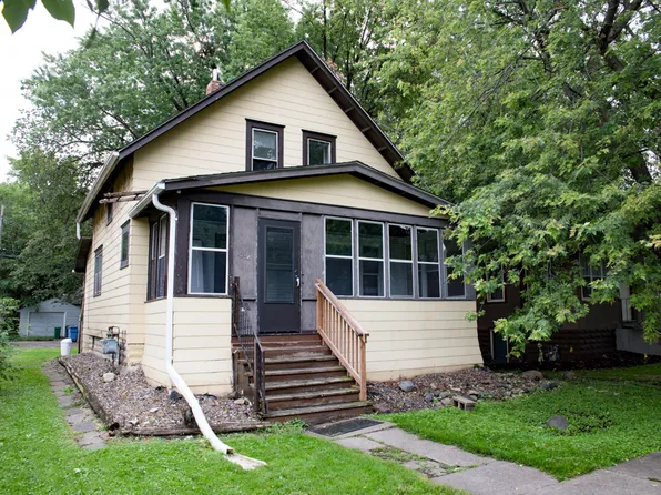 1054 24th Ave SE #1, Minneapolis, MN 55414