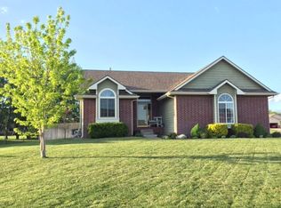 412 E Yeager St, Rose Hill, KS 67133