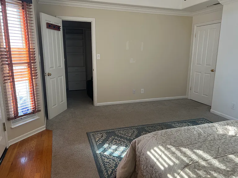 4315 Fillmore St — Photo 4