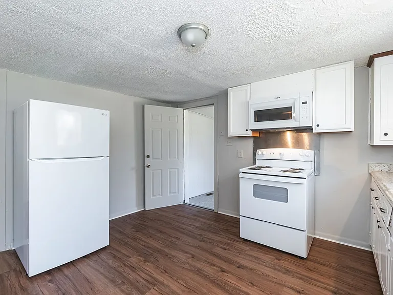 307 Olivia Ln — Photo 15