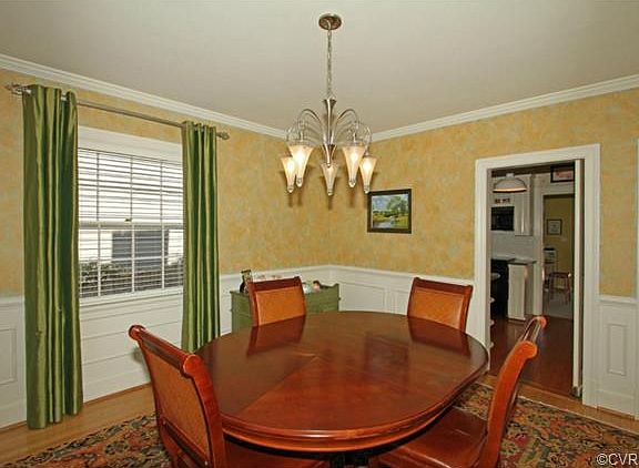 4th image of 15 Albemarle Ave