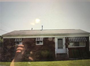 3910 Root Ave NE, Canton, OH