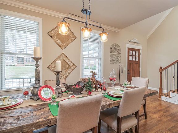 5th image of 2670 Kensington Park Trl NW