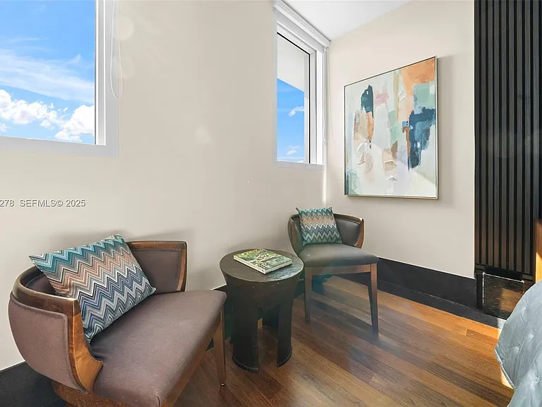 101 20th St #3202 — Photo 30