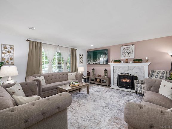 2nd image of 13556 Paseo Del Mar