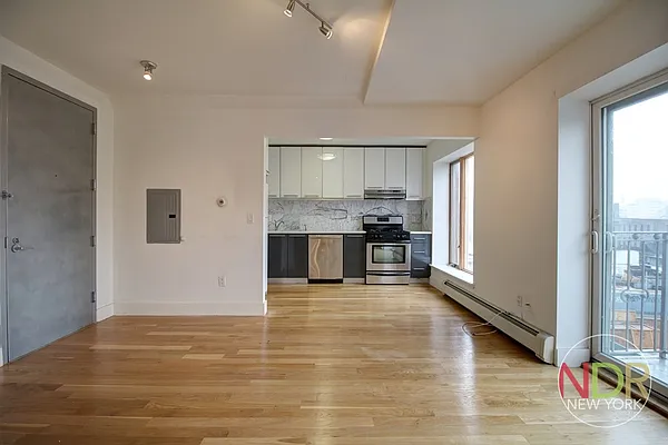 Rented by Next Door Realty NYC | media 2