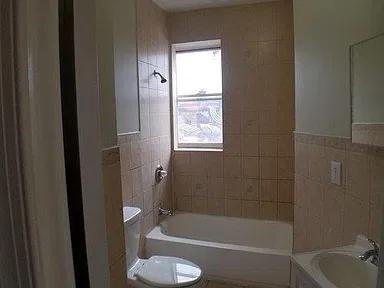 548 Springfield #3C — photo 5 of 5