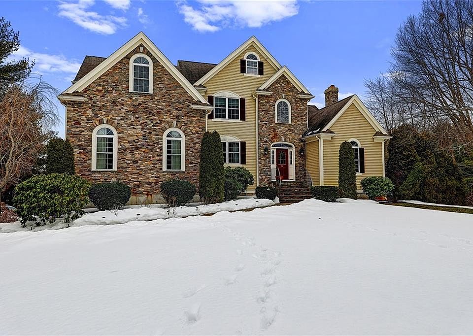 51 Reservoir Rd, Cumberland, RI 02864 Zillow