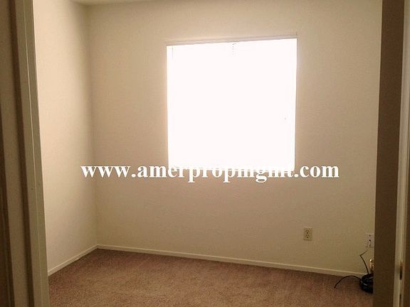 5th image of 3815 Altos Ave