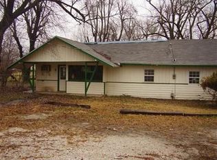 212 Main St, Nixa, MO 65714