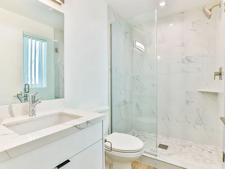 5536 Lexington Ave — Photo 31