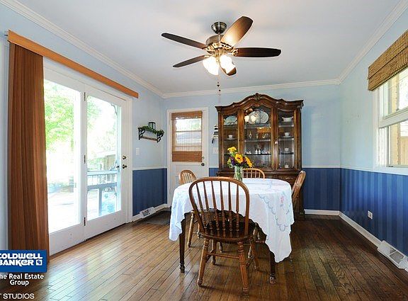 4th image of 27W722 Hickory Ln