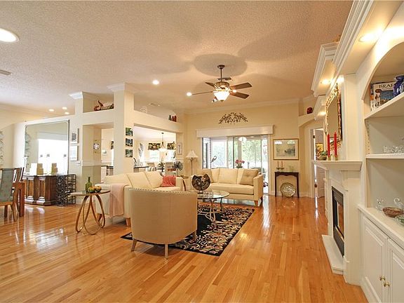 3rd image of 1016 Sierra Blanca Ct