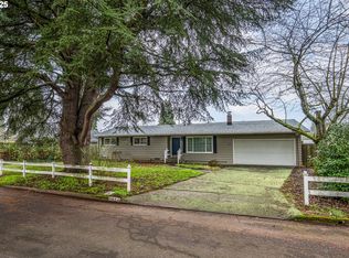 2074 Monterey Ln, Eugene, OR 97401