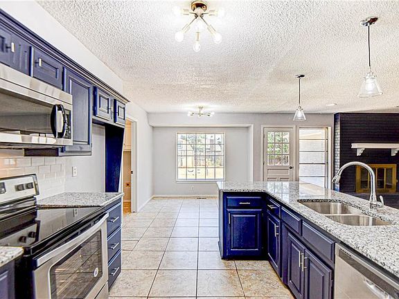 4th image of 2229 NW 118th St