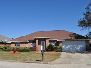 7764 Ramona Dr, Navarre, FL 32566