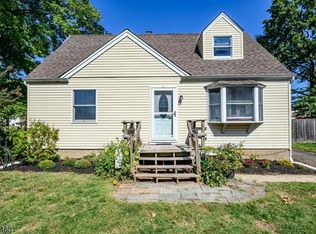 1748 Rosewood Dr, Piscataway, NJ