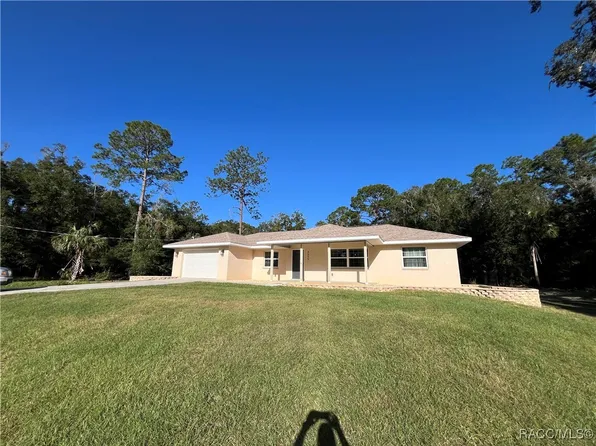 3555 N Turkey Oak Dr, Crystal River, FL 34428