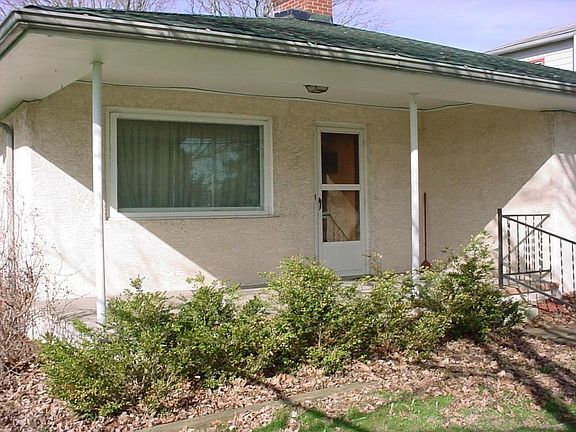 2nd image of 383 S Main St