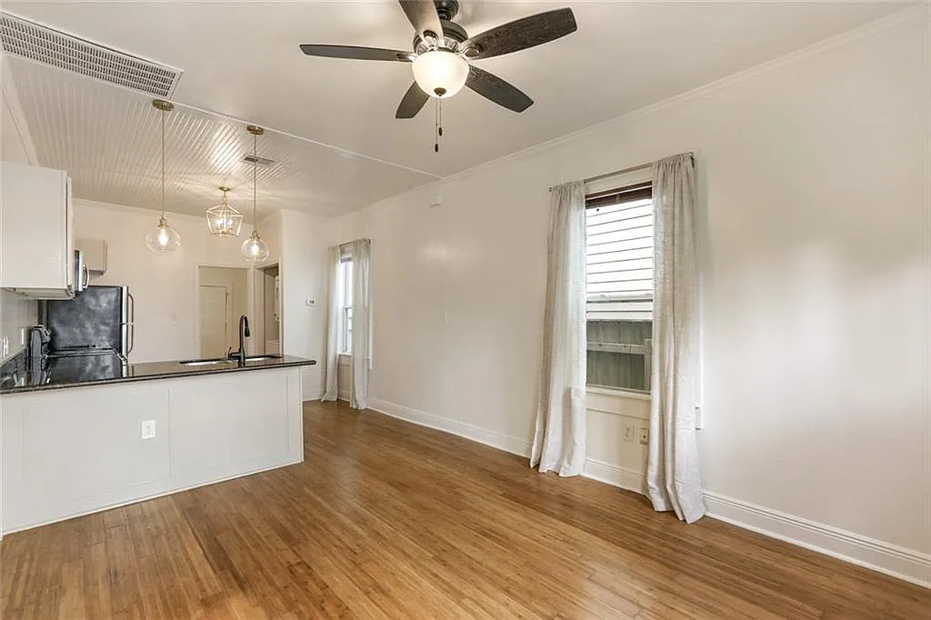 1 bed, 560 sqft, $1,500 — Photo 3