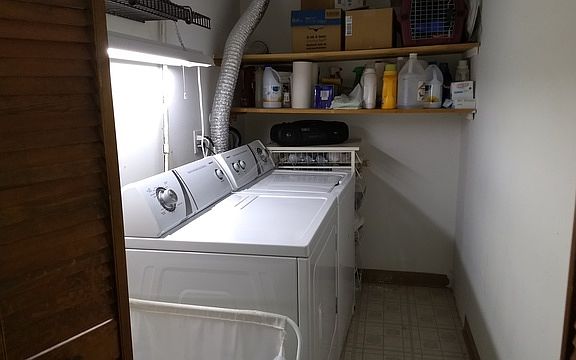 3rd image of 1799 Williamsburg Dr