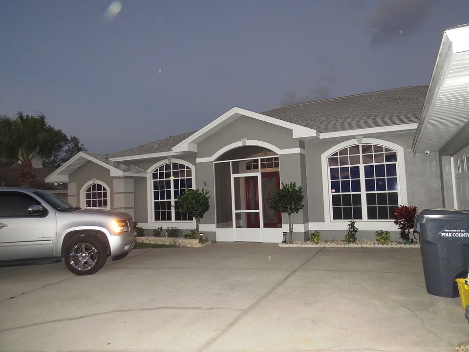 1st image of 748 Santa Maria Dr